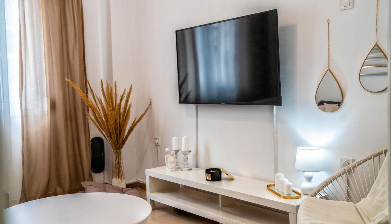 Lux Garden Apartment Near Acropolis In The Heart Of Athen Exterior foto
